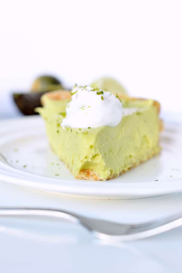 Avocado key lime pie vegan, no bake and low carb. 