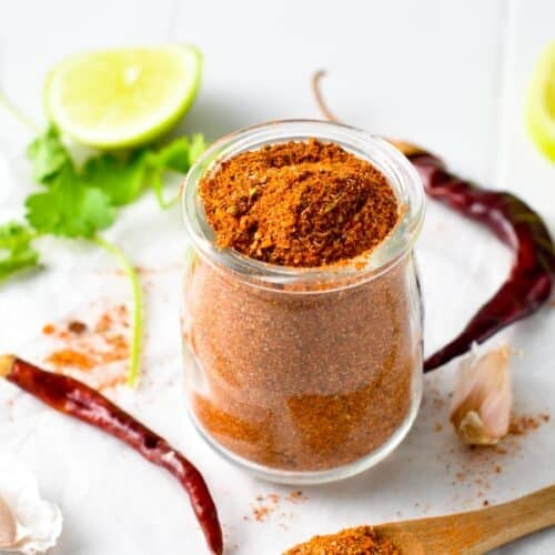 This Carne Asada Seasoning is an easy, tasty seasoning packed with Mexican flavors and is perfect for seasoning your flank steak and making an authentic carne asada.