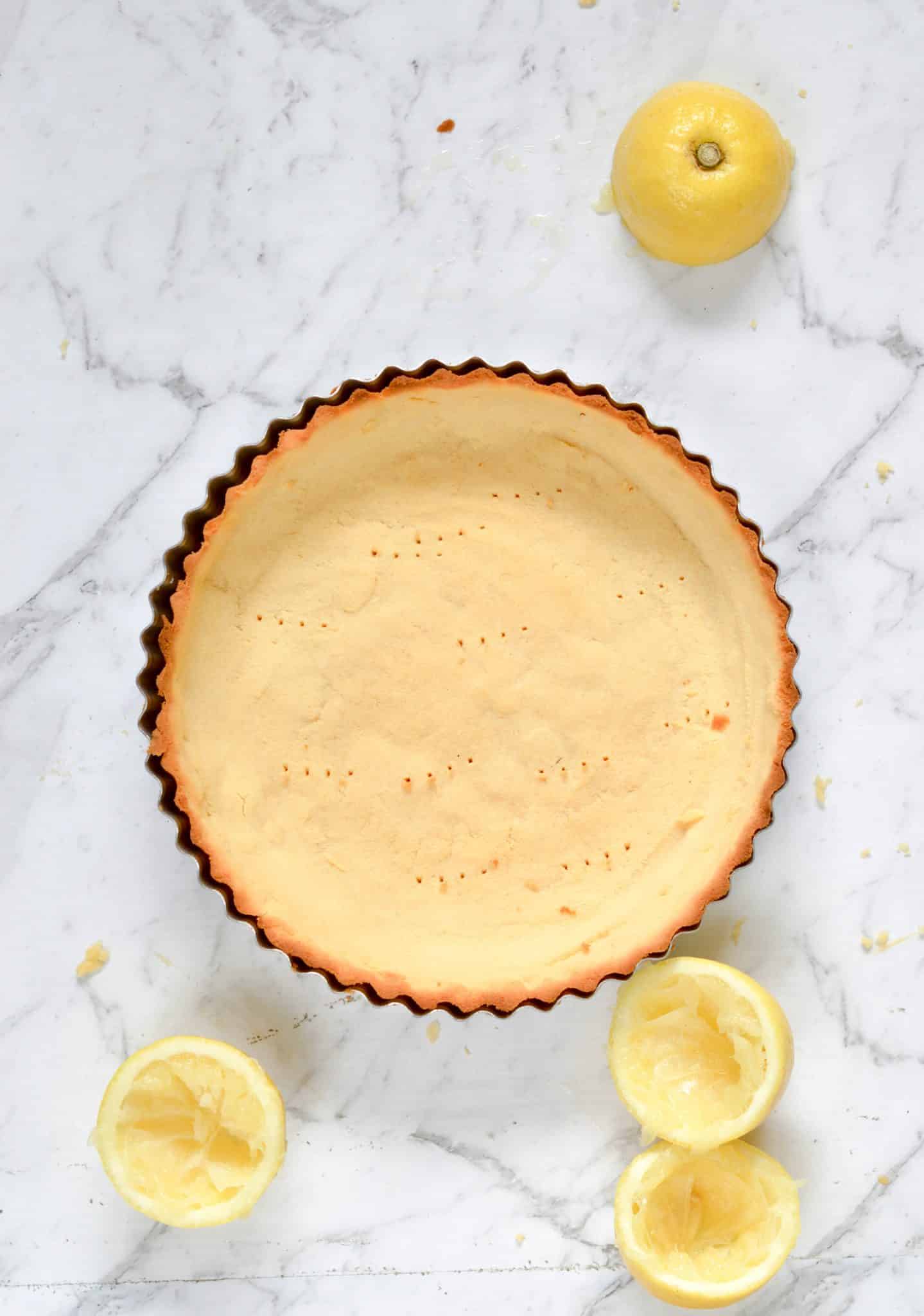 Coconut flour pie crust - an easy 4 ingredients low carb, keto and paleo shortbread crust perfect for pumpkin pie or quiche.