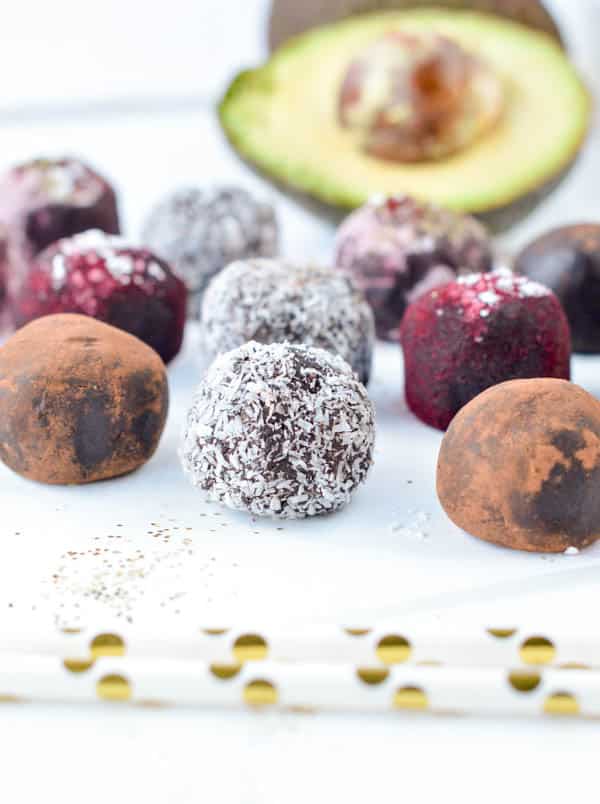 Healthy Avocado Chocolate truffles are easy and Delicious fudgy chocolate truffles, 100% dairy free, vegan and paleo. No bake dark chocolate truffles to had some healthy touch to your Christmas truffles plate.