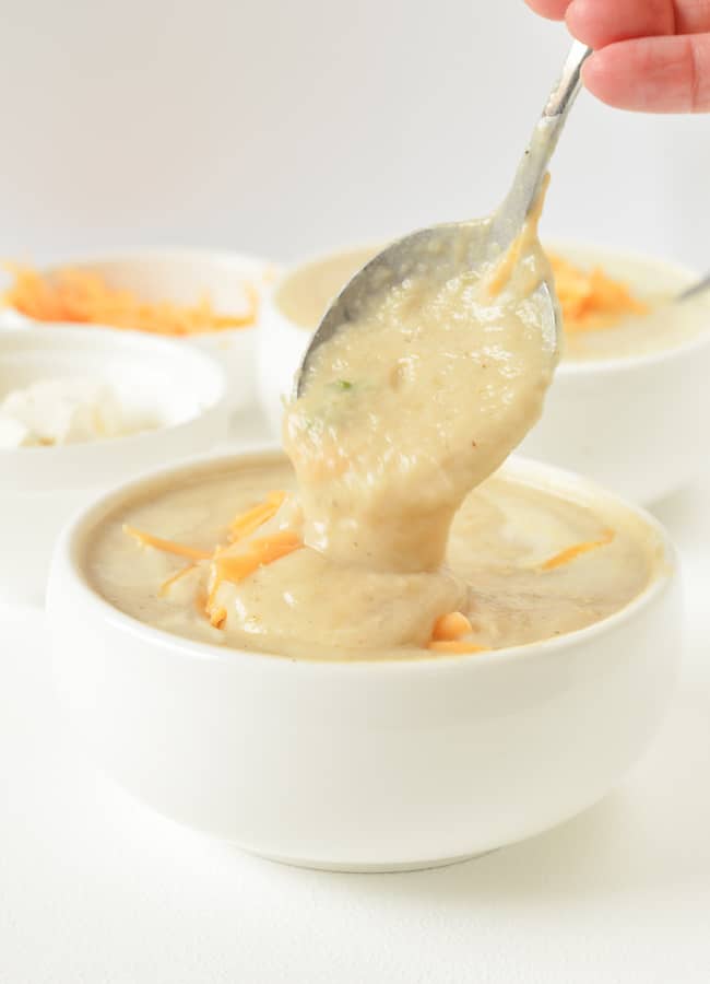 KETO cauliflower soup with cream cheese 5.9 g carbohydrates neti #ketoconopidasup #conopidoup #ketosoup #lowcarbconopidasup #lowcarbsup #conopida #soup #roastedconopidasup #healthysoup #easysoup #creamycheese #creamsoup