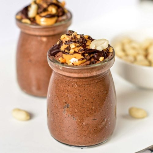 Keto Chocolate Chia Pudding with Almond Milk