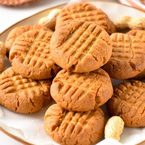3-Ingredient Keto Peanut Butter Cookies