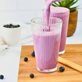 Keto Blueberry Smoothie with Almond Milk