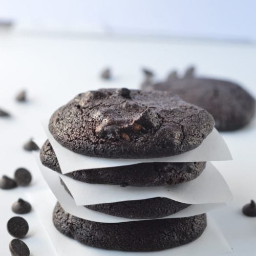 Keto Chocolate Cookies – Pecan Chocolate Cookies