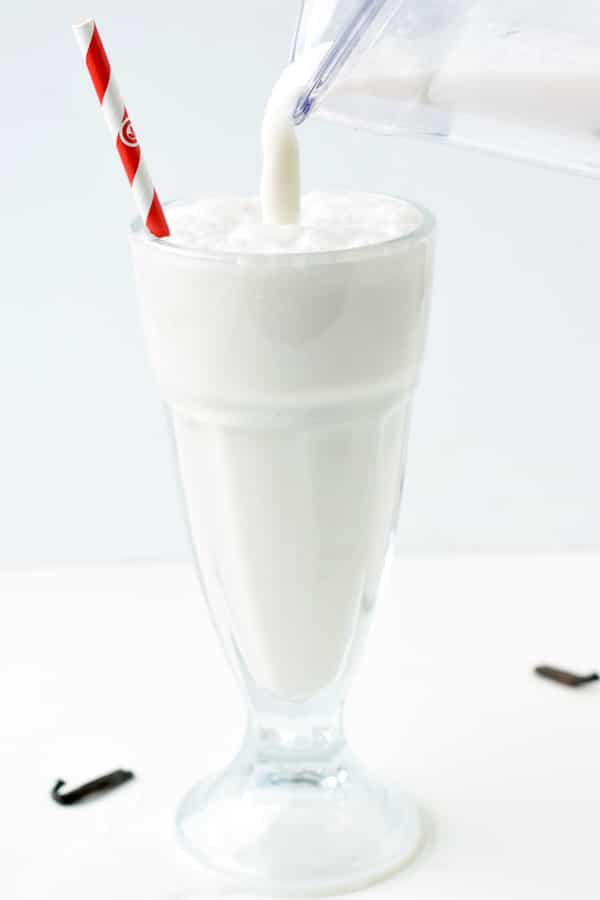 Keto Milkshake with heavy cream