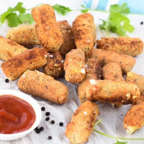 Keto Mozzarella Sticks (1g Net Carbs)