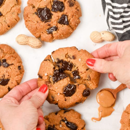 Keto Peanut Butter Chocolate Chips Cookies