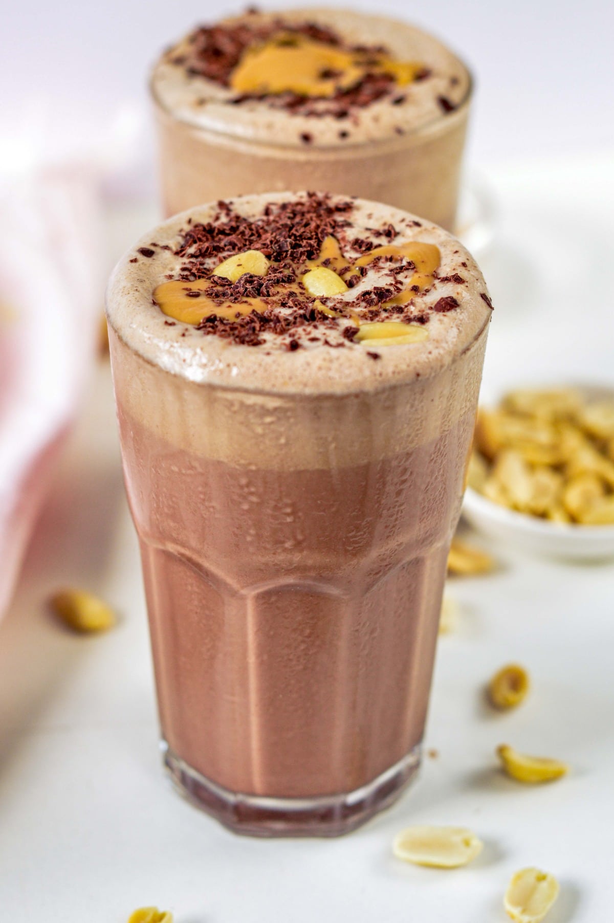 https://www.sweetashoney.co/wp-content/uploads/Keto-Smoothie-Peanut-Butter-4.jpg