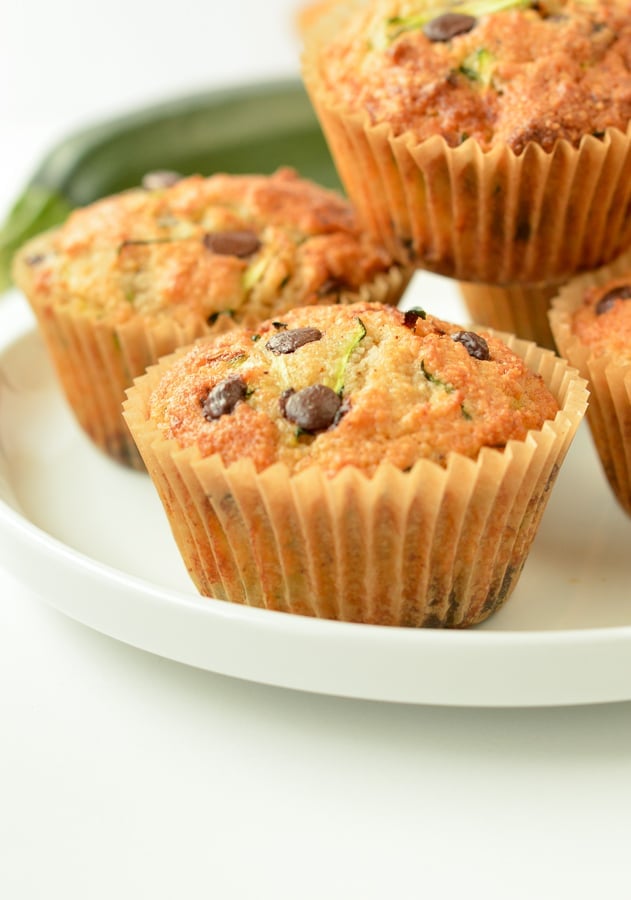 KETO ZUCCHINI MUFFINS almond flour zucchini muffins 4.5 g net carbs #keto #muffins #easy #healthy #almondflour #glutenfree #zucchini #zucchinimuffins #cupcake #lowcarb #sugarfree #chocolate #paleo #best