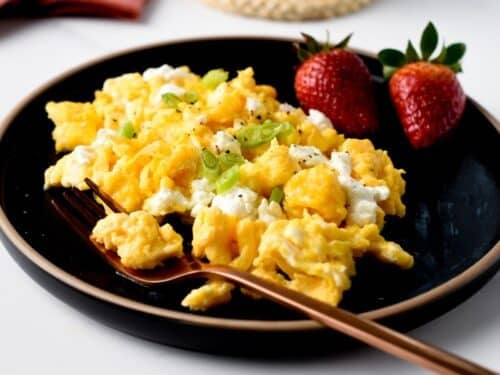 Scrambled Eggs with Cottage Cheese