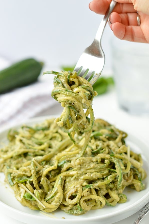 Zucchini noodles with pesto