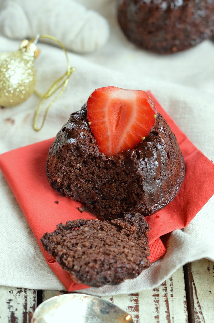 Easy Chocolate Bundt Cake | Gluten free + Paleo + Healthy ...