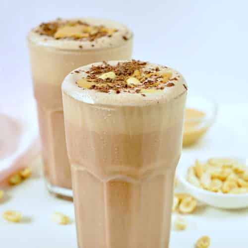 KETO PEANUT BUTTER SMOOTHIE an easy almond milk chocolate smoothie #ketopeanutbuttersmoothie #ketosmoothie #ketopeanutbutter #ketosmoothie #lowcarbsmoothie #chocolatesmoothie #lowcarb #smoothie #almondmilk #dairyfreesmoothie #dairyfree #almondmilksmoothie #smoothierecipes #healthysmoothies