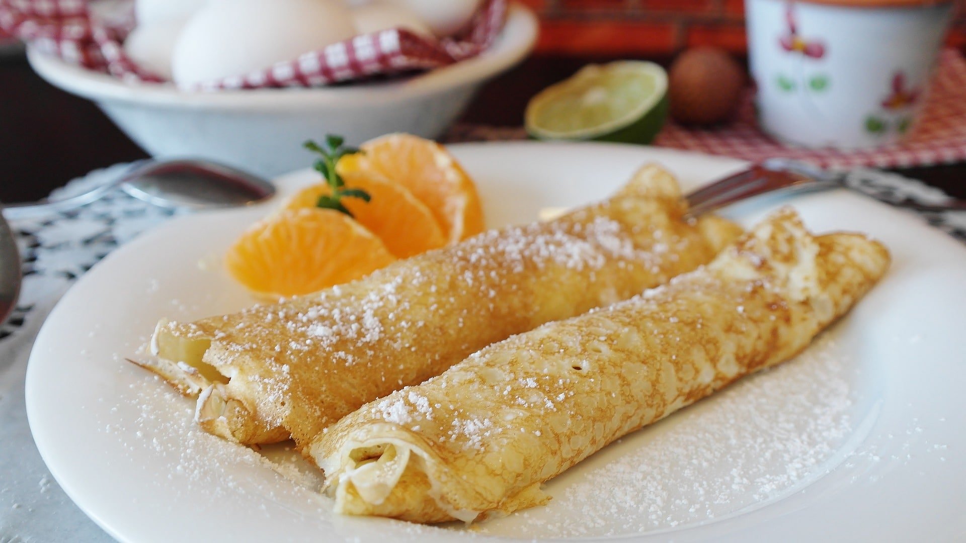 Authentic french crepes recipe as you will eat in Paris. Thin, crispy, easy to make and fill with anything you like such as jam, fruit, chocolate or cream. Easy and halthy traditional french breakfast crepes.