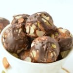 peanut butter granola balls