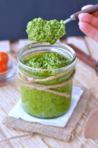 Cashew Pesto Vegan recipe with basil, kale or spinach, olive oil and garlic. A delicious dairy free pesto recipe easy to make. Paleo, gluten free.